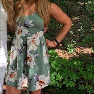 Monteau Green Floral Mini Dress medium